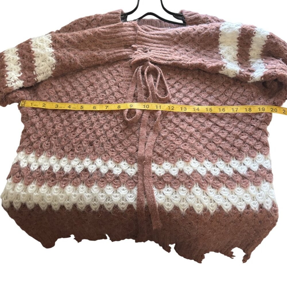 Distressed Knit Cardigan Sweater By Moon River S Brown & White Chevron Pattern - Picture 10 of 12